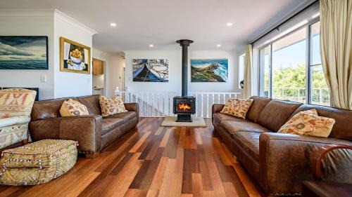 Killcare Heights House | 'Spacious Family Retreat' by HolidayCo