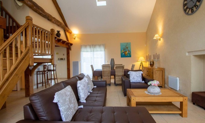 Saint-Germain-et-Mons Cottage | Spacious house with enclosed garden and Wifi in Saint-Germain-et-Mons