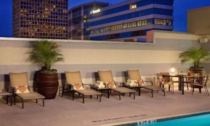 Uptown Hotel | Spacious Good-Value Accommodation! Close to Contemporary Arts Museum Houston!
