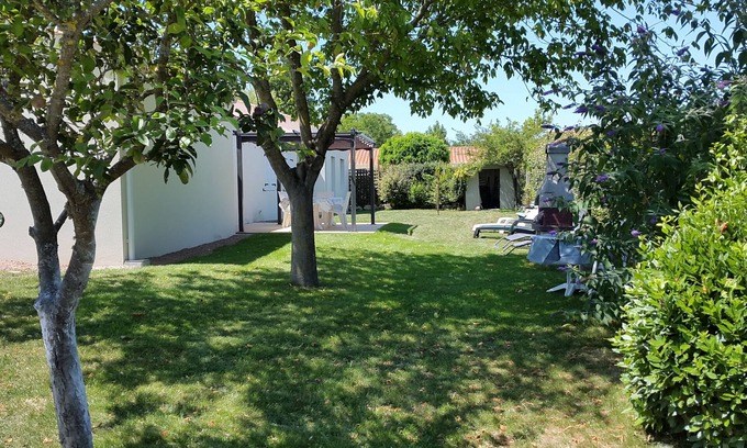Olonne-sur-Mer Villa | Spacious house in a quiet location between sea and forest