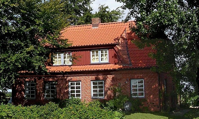 Steinbergkirche House | Spacious holiday home with panoramic views over the Baltic Sea - secluded location with large garden