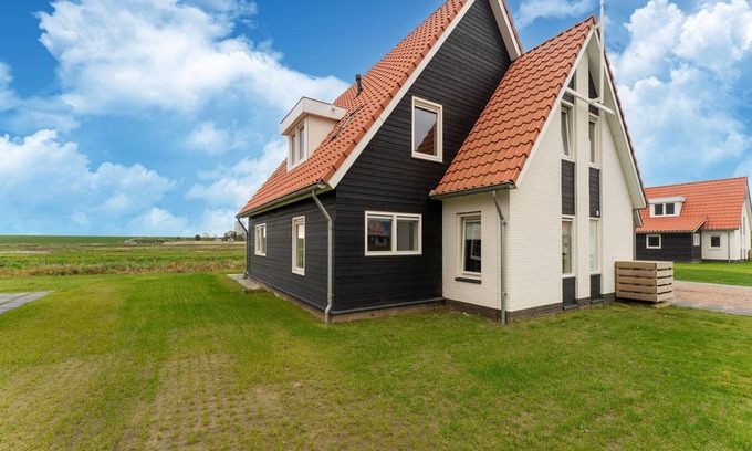 Scherpenisse House | Spacious holiday home with sauna