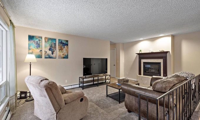 Northeast Anchorage House | Spacious Home Base for your Alaskan Adventures