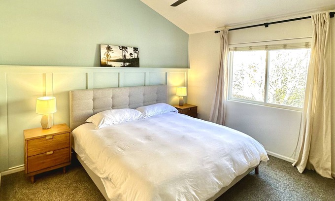 Jefferson Gardens House | Spacious home in Lakewood near downtown Denver