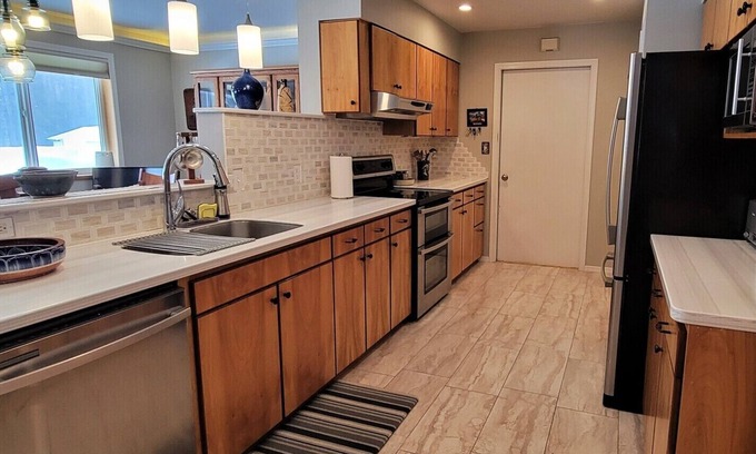 Bear Creek House | Spacious Home on a Rushing Glacier Fed Creek