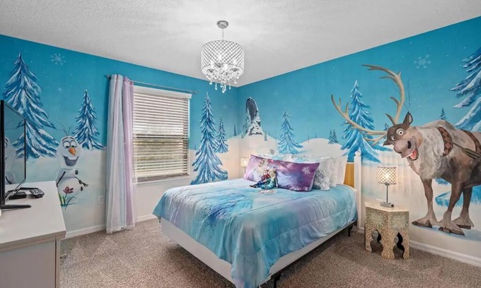 Four Corners Villa | Spacious Home w/ Backyard and private Pool