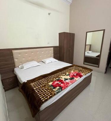 Allahabad House | Spacious home with serene vibes