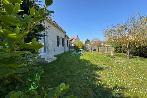Hermanville-sur-Mer House | Spacious house 300m from the beach