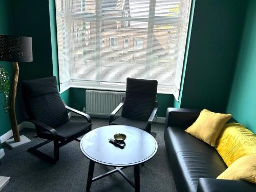 Nottingham Apartment | Spacious house in perfect central location