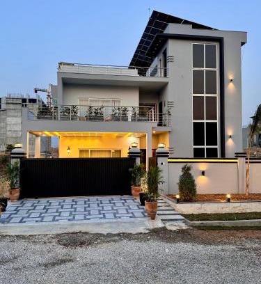 Hassan Abdal Bed & Breakfast | Spacious & Lavish Kanal Portion in Islamabad
