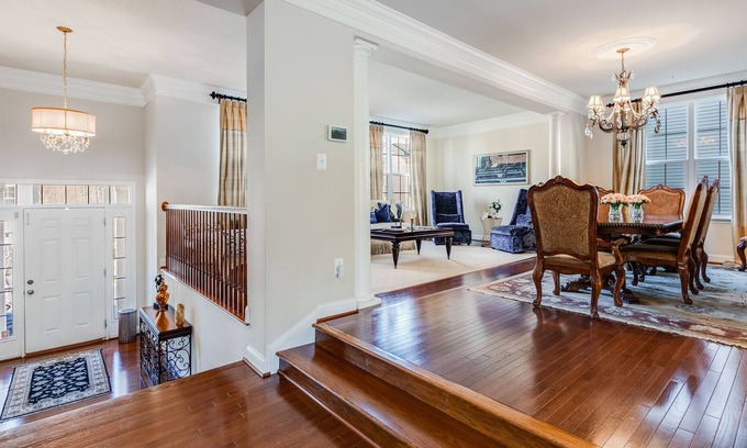 Aspen Hill House | Spacious, Luxurious, 5 bedroom Stunner Conveniently Located In Silver Spring