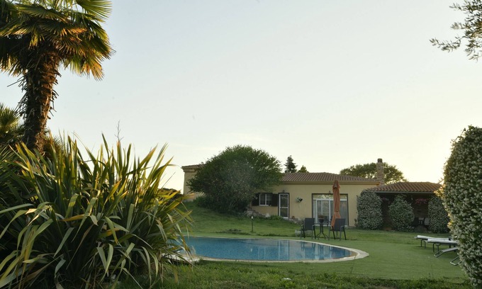 Alexandroupoli Villa | Spacious Luxury Villa with Private Pool & Lush Gardens – Close to City & Beach