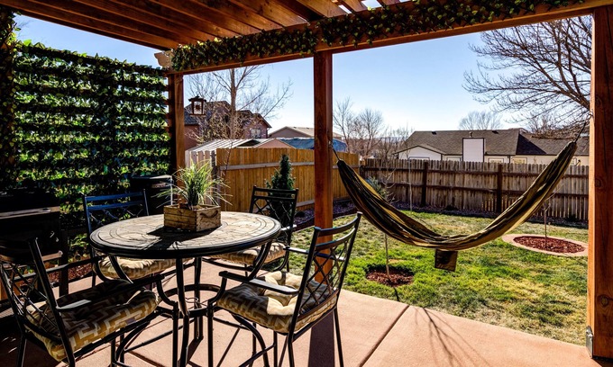 Security-Widefield House | Spacious Modern Gorgeous Mountain Views Fort Carson Fire Pit!