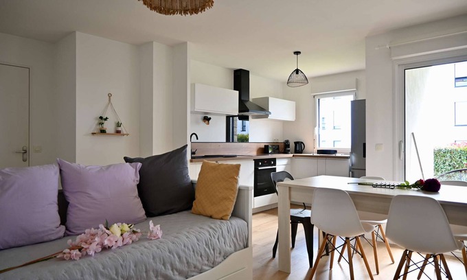 Vannes Apartment | Spacious, modern apartment 10 minutes from the port of Vannes