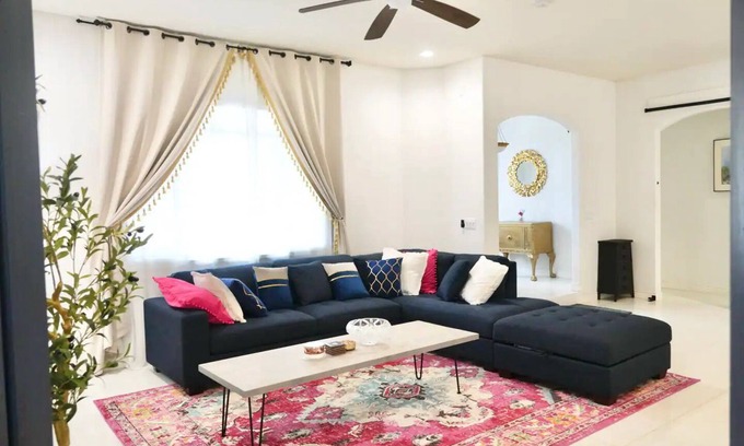 Leilani Estates House | Spacious & Modern Pāhoa Retreat Near Kehena Beach!