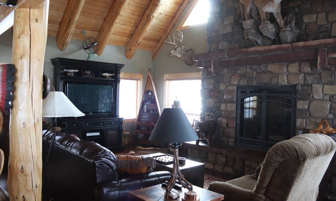 Star Valley Ranch Cabin | Spacious Mountain retreat with scenic valley views!
