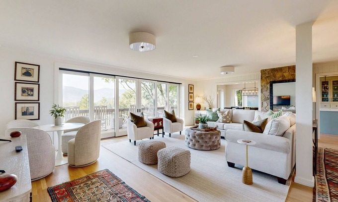 Black Mountain House | Spacious mountain view lodge with firepit, game room and incredible views