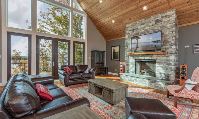 Bracey House | Spacious new home on main lake with stunning views and convenient location