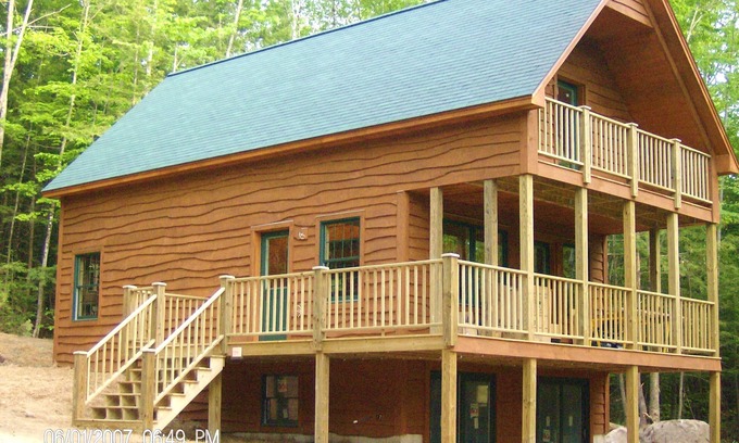 Belgrade Cabin | Spacious Newer Modern Home