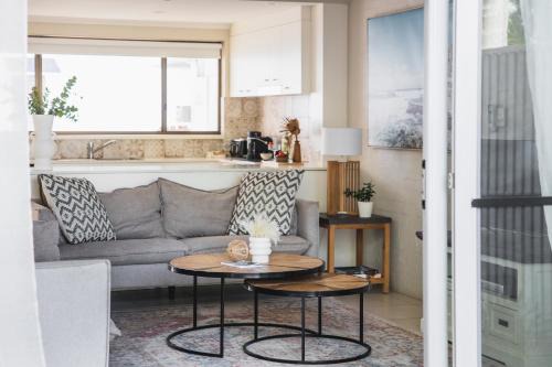Noosa Heads Apartment | Spacious Noosa Parade villa walking distance to Hastings St and Main Beach