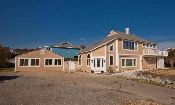Sandbridge House | Spacious Oceanview Home with Separate Guest Cottage, Pool with cabana, Hot Tub