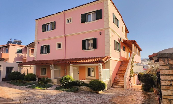 Ksamil Apartment | Spacious one-bedroom apartment close to the sea