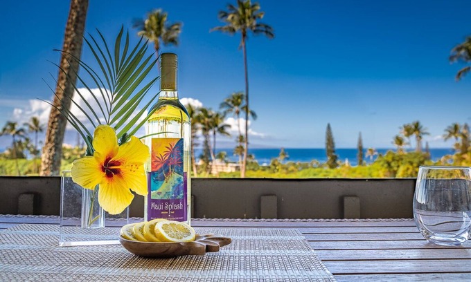 Kaanapali Condo | Spacious One Level Condo with Stunning Views!