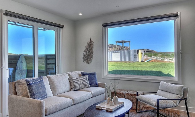 Corpus Christi Condo | Spacious - Private Walkable Beach Access, On-site Pool