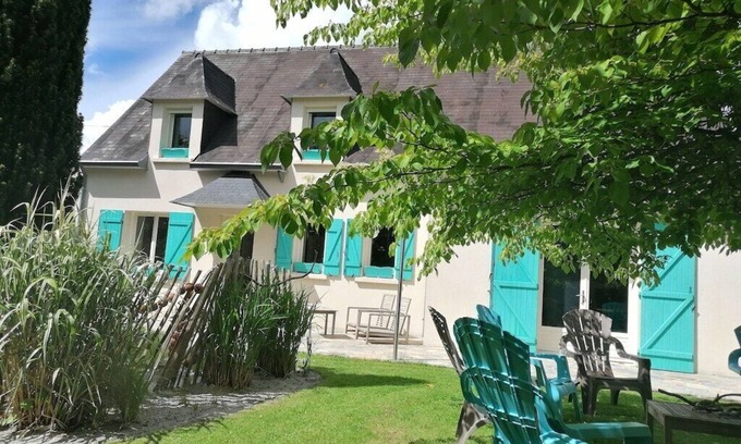 Pleuven House | Spacious, quiet house. Between the sea and the city, yet in the countryside.3*.