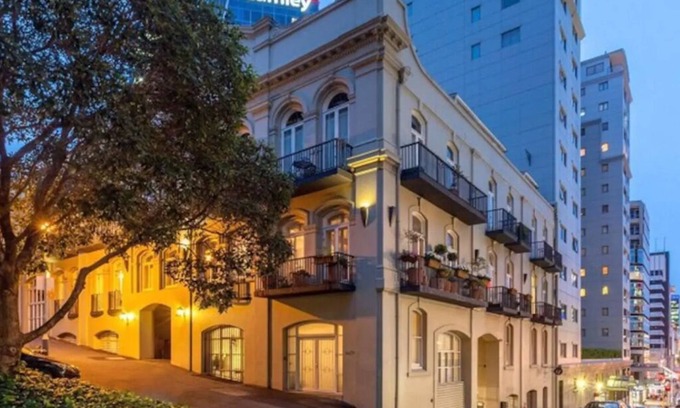Auckland Central Business District Apartment | Spacious Quiet New York Loft style Apartment