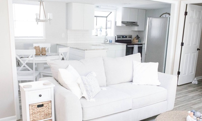 Surfside Beach Cottage | **Spacious Renovated Cottage - Ocean Lakes**
