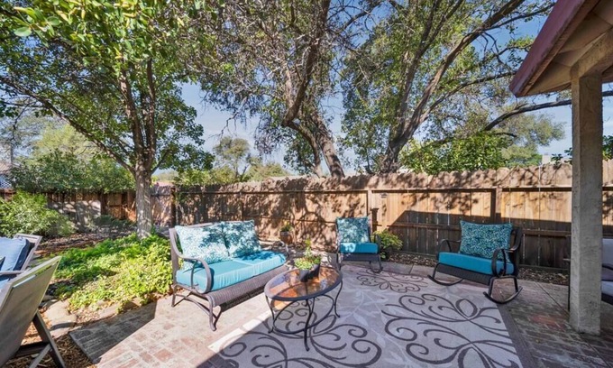 Redding House | Spacious Resting Place!