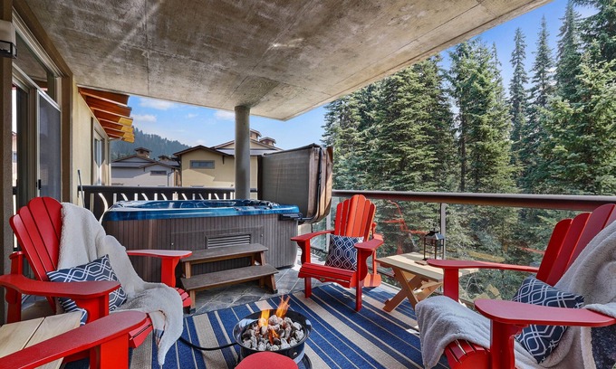 Sun Peaks Condo | Spacious Ski in/out Condo in Sun Peaks Village