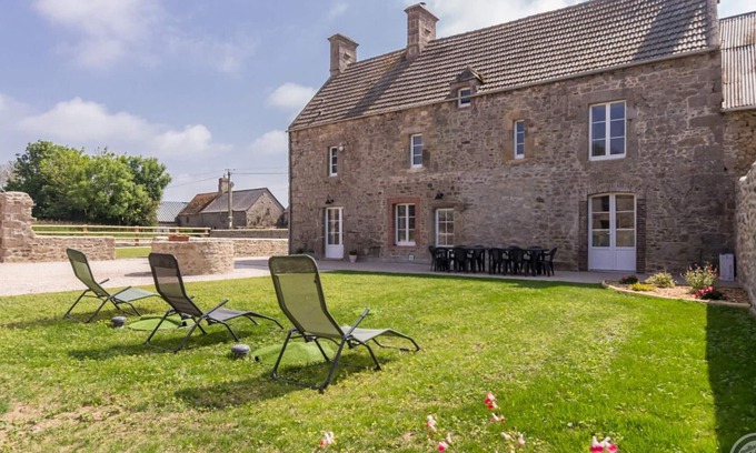 Anneville-en-Saire Cottage | Spacious Stone Cottage with Garden, Near Coast, 4 Bedrooms, Baby Equipment, Wi-Fi, Parking