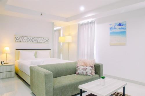 Cikarang Apartment | Spacious Studio Apartment @ Azalea Suites By Travelio