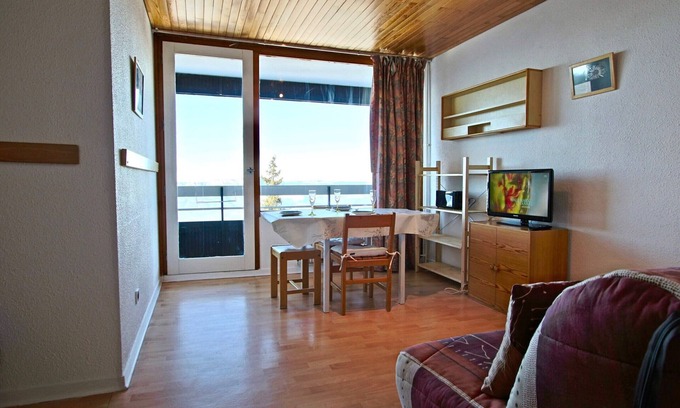 Chamrousse Apartment | Spacious studio for 2 near slopes in Chamrousse with balcony