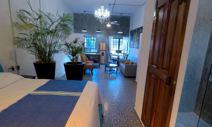 Colonia 5 de Diciembre Apartment | Spacious studio- Casa Tres Lunas # 2