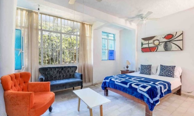 Emiliano Zapata Apartment | Spacious Studio at River Cuale Romantic Zone, PV