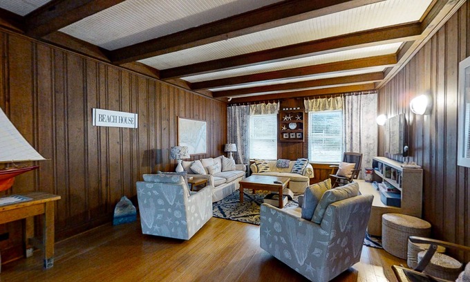 Atlantic Beach Cottage | Spacious Third Row Beach Cottage w/2 Porches, Central A/C, Free High-Speed WiFi