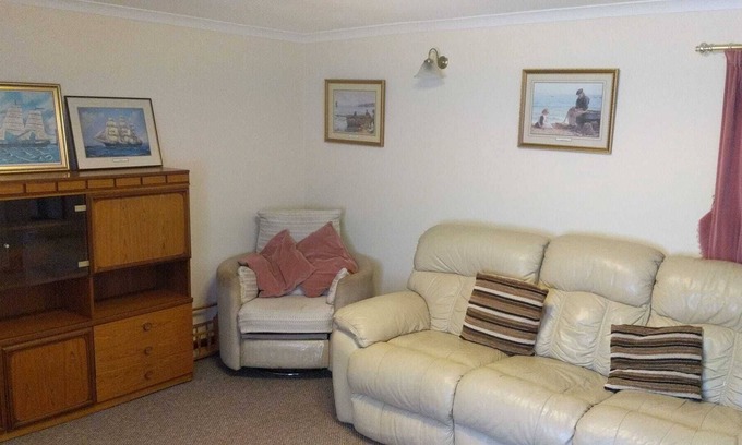 Buckie House | Spacious three bedroom family home for a comfortable holiday in Portknockie