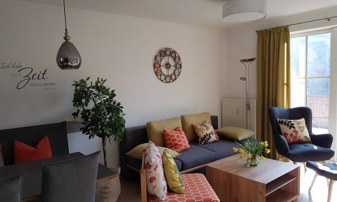 Schlatzendorf Apartment | Spacious three-room vacation apartment for up to 6 people with sunny terrace