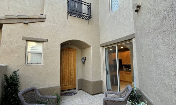 Talon Retreat House | Spacious Townhome in North Scottsdale Grayhawk Gated Community