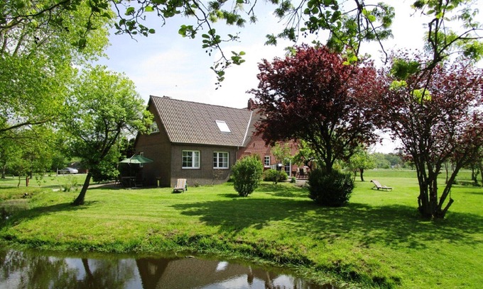 Sehestedt House | Spacious vacation residence for 6 pers. with pool and garden. Sauna - shared use