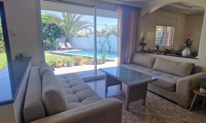 Bouskoura Villa | Spacious villa with pool near Casablanca airport