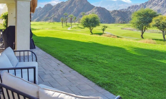 La Quinta Condo | Spacious Villa with Spectacular Golf Course Views!