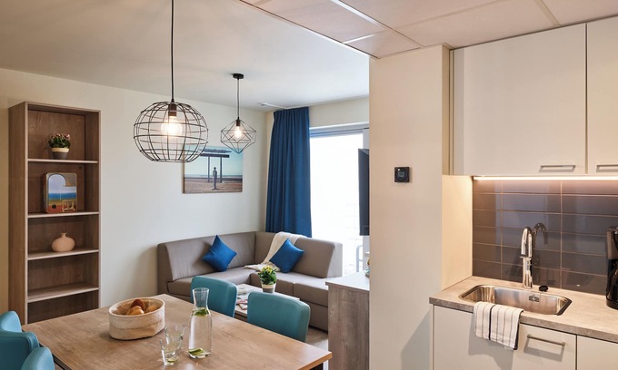 Zeebrugge Apartment | Spaciously furnished vacation apartment for 4 persons