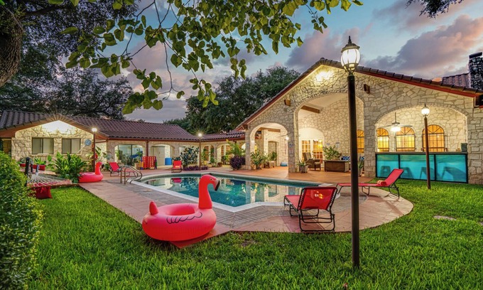 North San Antonio - SAT House | Spanish Hacienda-Heated Pool-1900 sq ft Game Room - Sleeps 18-Games-EPIC