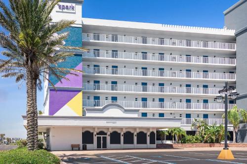 Ormond Beach Hotel | Spark by Hilton Ormond Beach Oceanfront