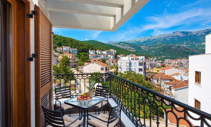Babin do Apartment | Spaska Lux 2-bedroom Apt w/ balcony + parking #202