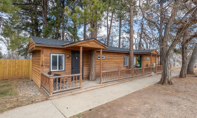 Spearfish Cottage | Spearfish Cottages